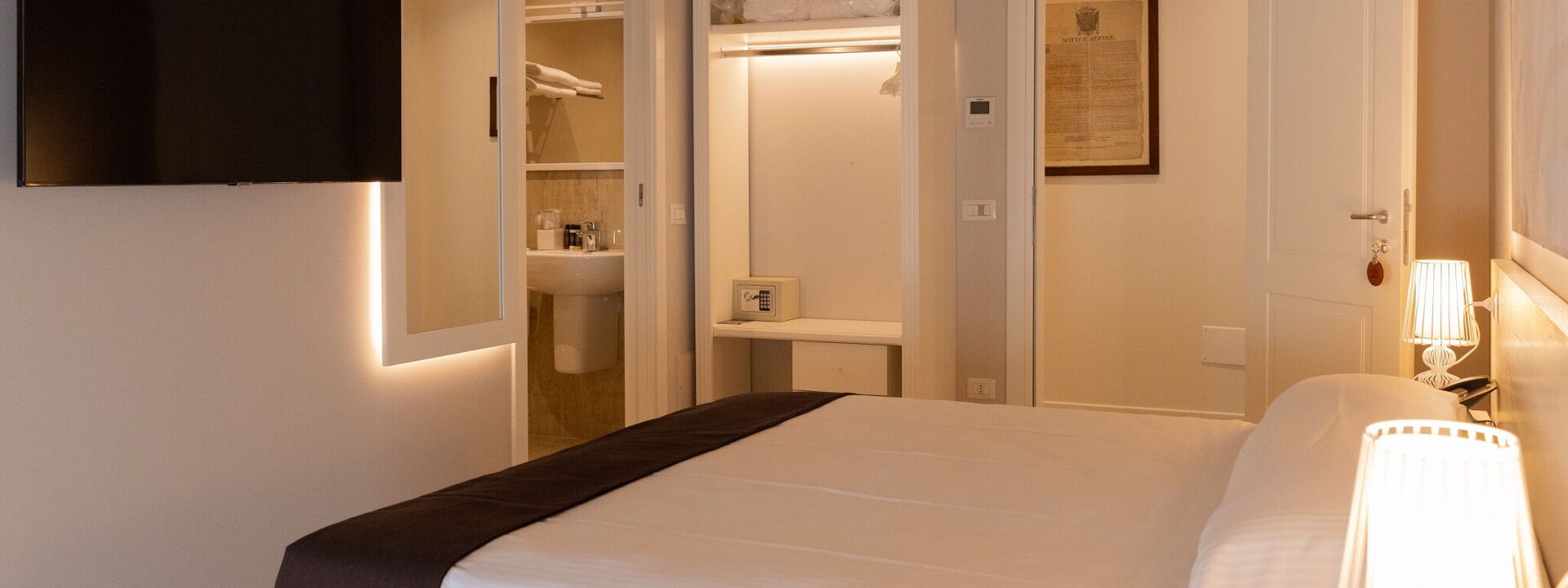 Villa Mirandola: Autumn, Bedroom, Spring, Summer