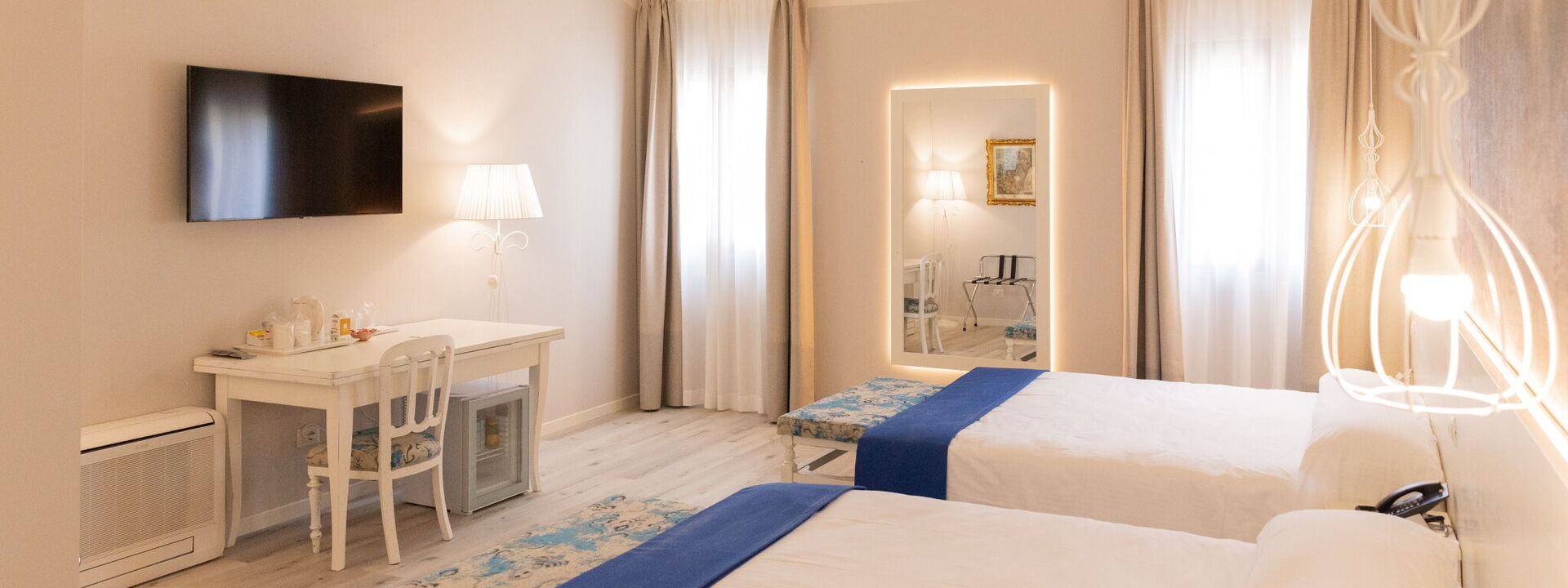 Villa Mirandola: Autumn, Bedroom, Spring, Summer
