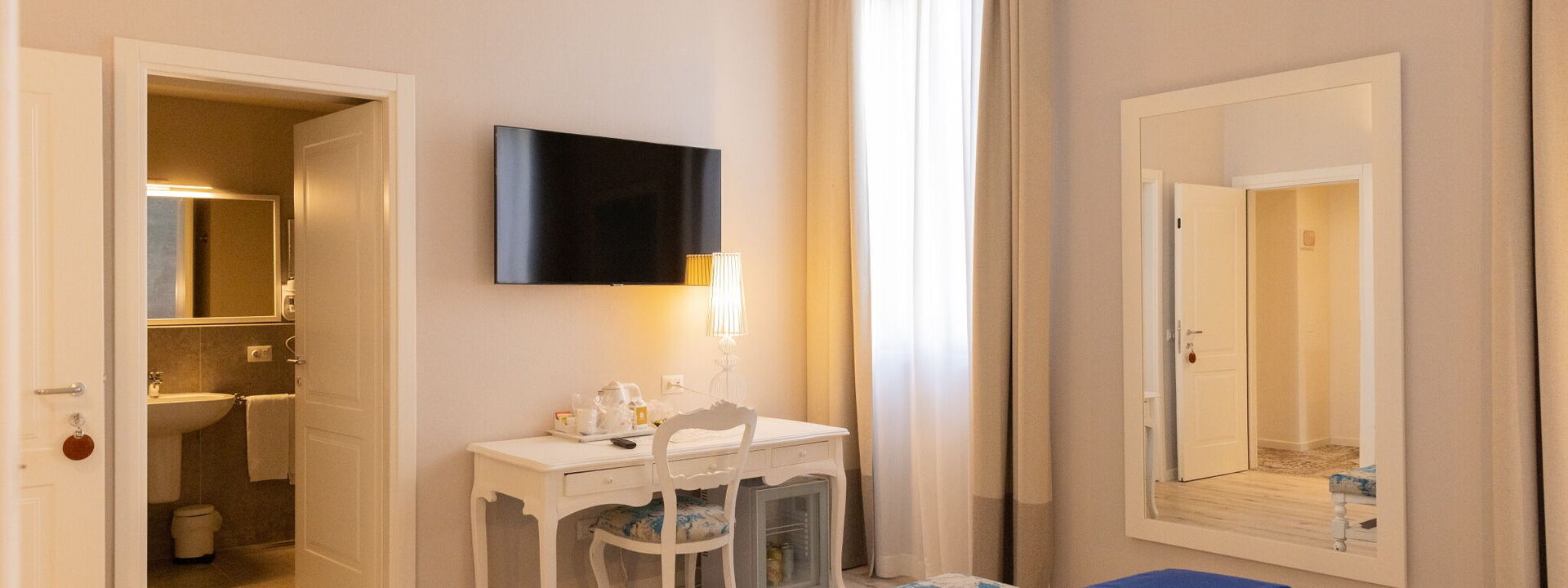 Villa Mirandola: Autumn, Bedroom, Spring, Summer