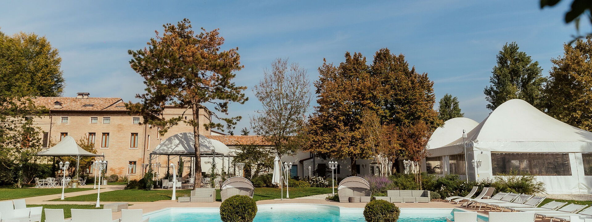 Villa Mirandola: Autumn, Pool, Spring, Summer