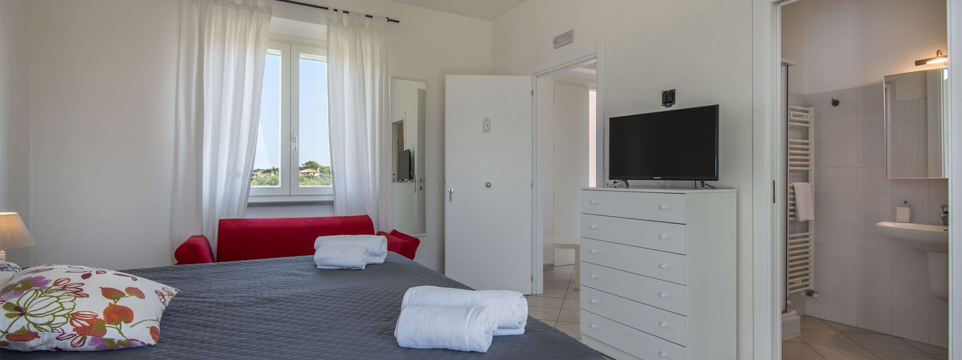 Villa Marina Velca: villa-marina-velca-tarquinia-villa-camera-da-letto