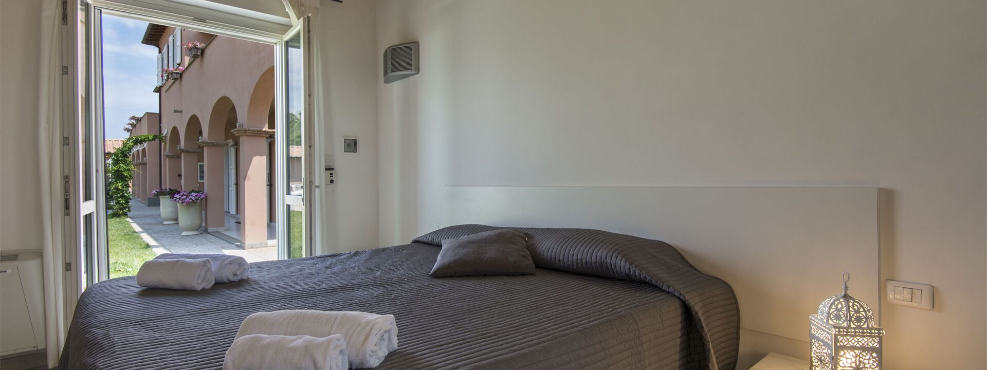 Villa Marina Velca: villa-marina-velca-tarquinia-villa-camera-da-letto