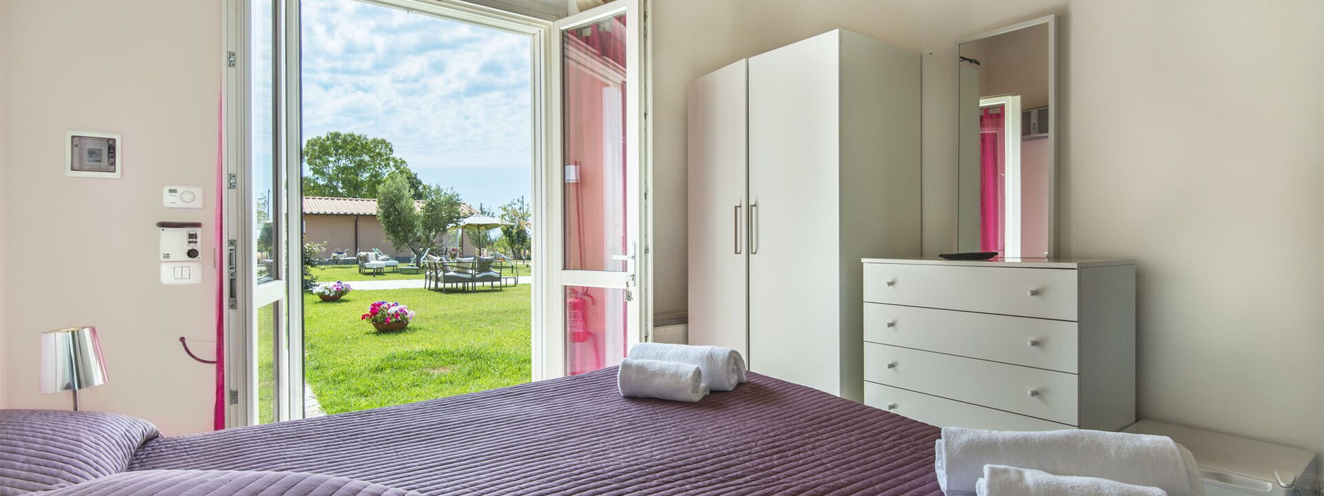 Villa Marina Velca: villa-marina-velca-tarquinia-villa-camera-da-letto