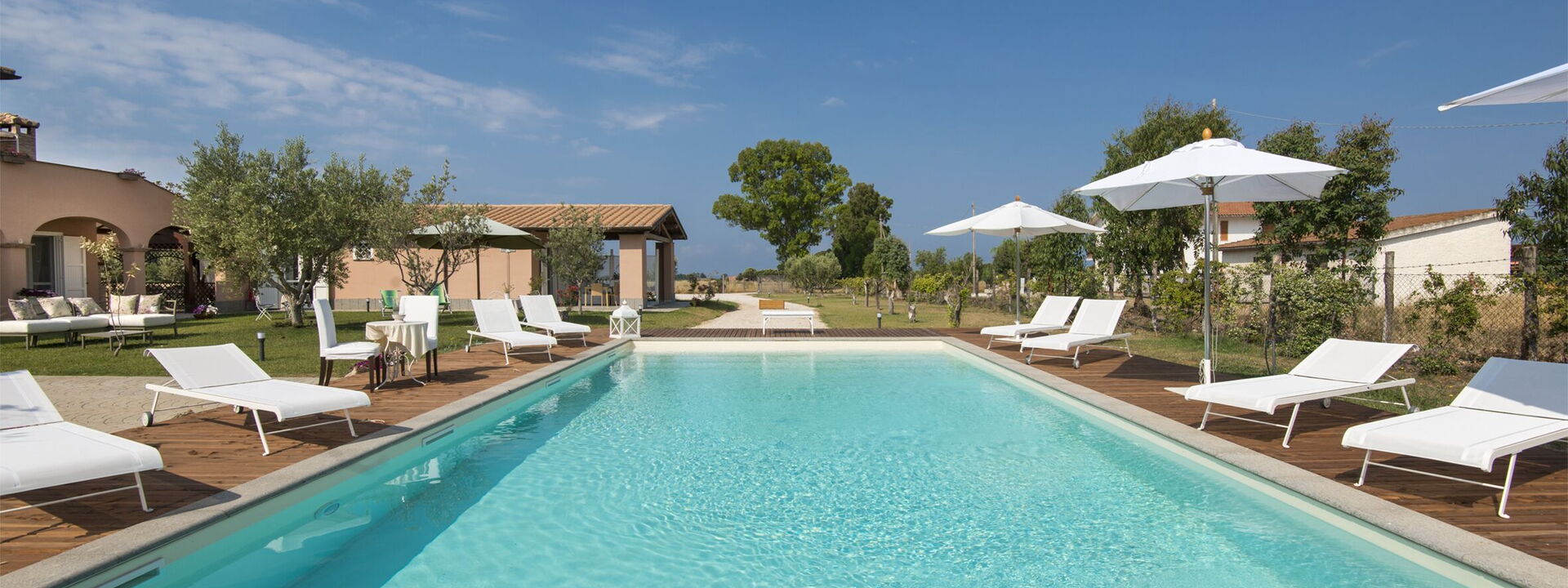 Villa Marina Velca: villa-marina-velca-tarquinia-villa-piscina