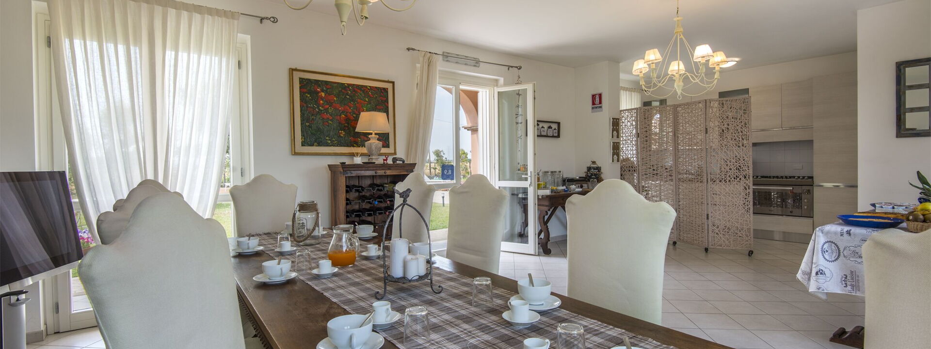 Villa Marina Velca: villa-marina-velca-tarquinia-villa-sala-da-pranzo