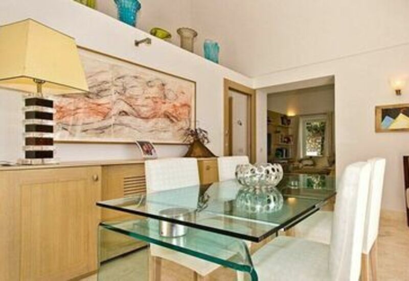 Villa Marina Little Beach: villa-marina-little-beach-capri-villa-living-room