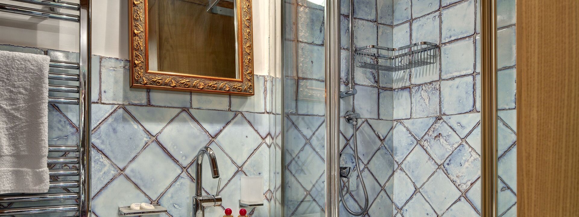 Stony Villa Volcano View: stony-villa-volcano-view-sant-agata-sui-due-golfi-villa-bagno