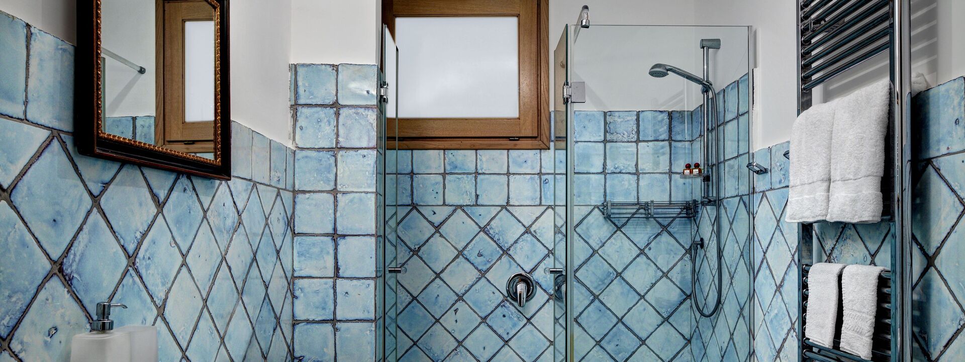 Stony Villa Volcano View: stony-villa-volcano-view-sant-agata-sui-due-golfi-villa-bagno