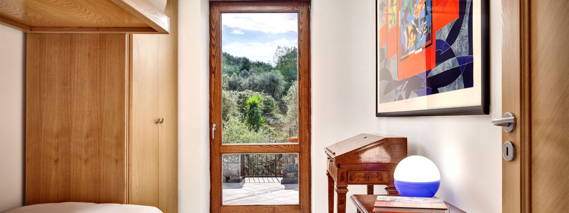 Stony Villa Volcano View: stony-villa-volcano-view-sant-agata-sui-due-golfi-villa-camera-da-letto