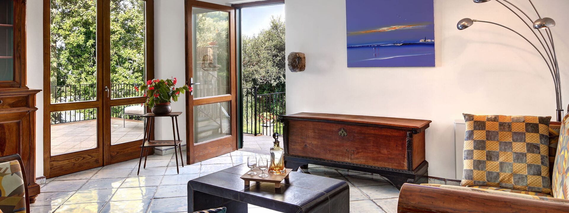 Stony Villa Volcano View: stony-villa-volcano-view-sant-agata-sui-due-golfi-villa-soggiorno