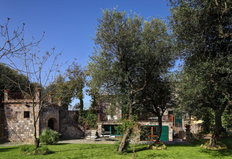 Stony Villa Volcano View: stony-villa-volcano-view-sant-agata-sui-due-golfi-villa-external
