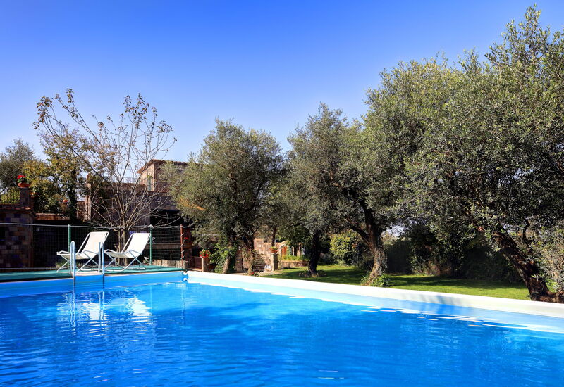 Stony Villa Volcano View: stony-villa-volcano-view-sant-agata-sui-due-golfi-villa-pool