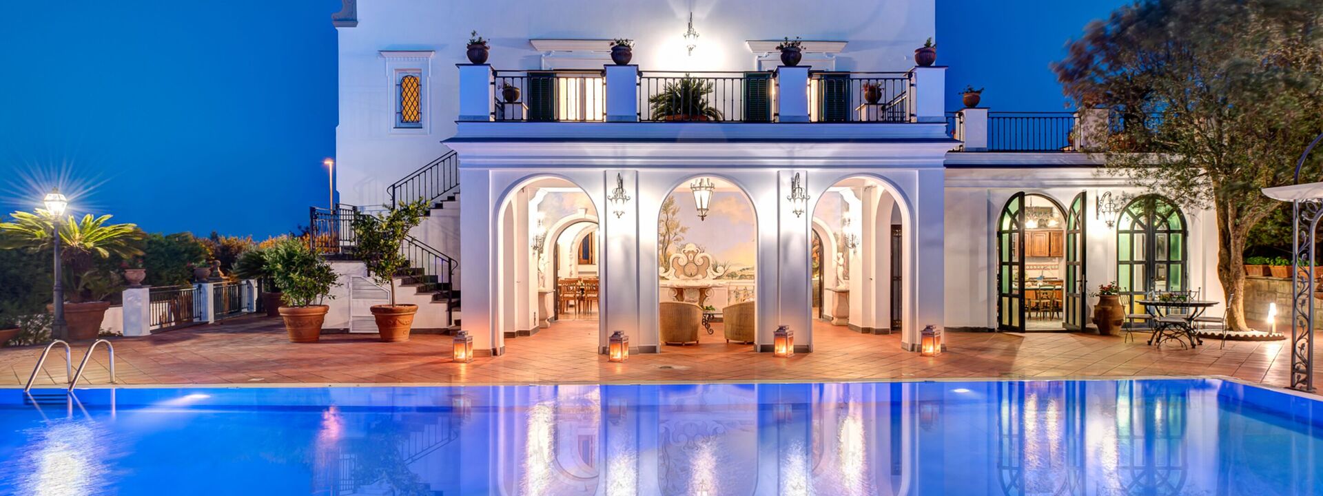 Palazzo Villa Dei Nobili: palazzo-villa-dei-nobili-santa-agata-sui-due-golfi-villa-esterno