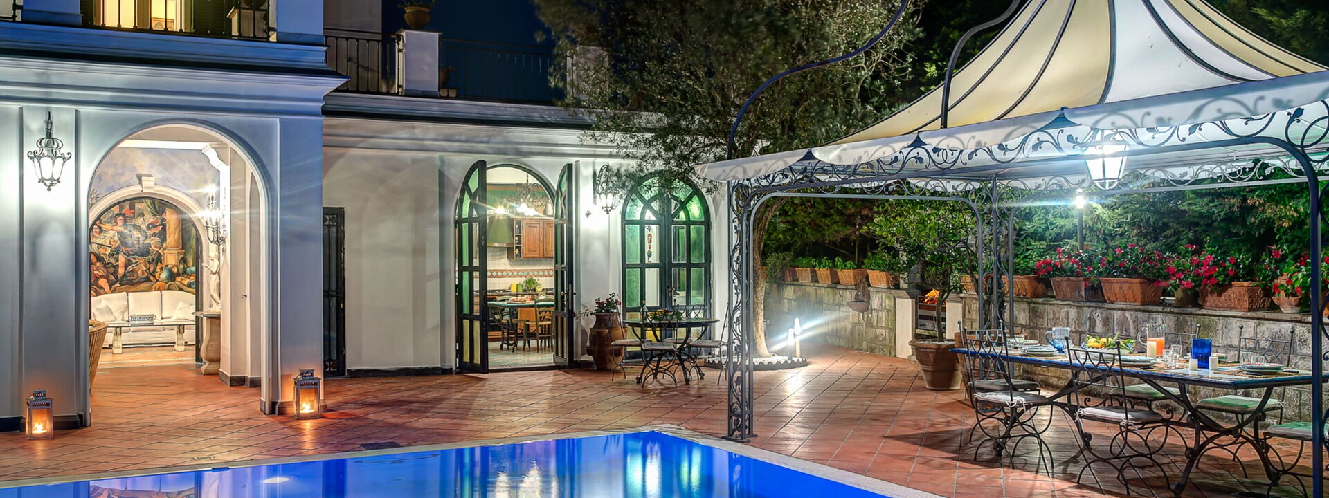 Palazzo Villa Dei Nobili: palazzo-villa-dei-nobili-santa-agata-sui-due-golfi-villa-esterno