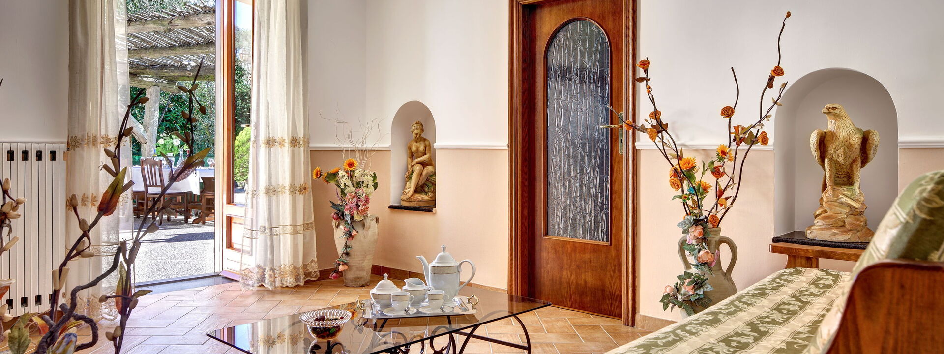 La Villa Dell'olio: la-villa-dell-olio-massa-lubrense-villa-soggiorno