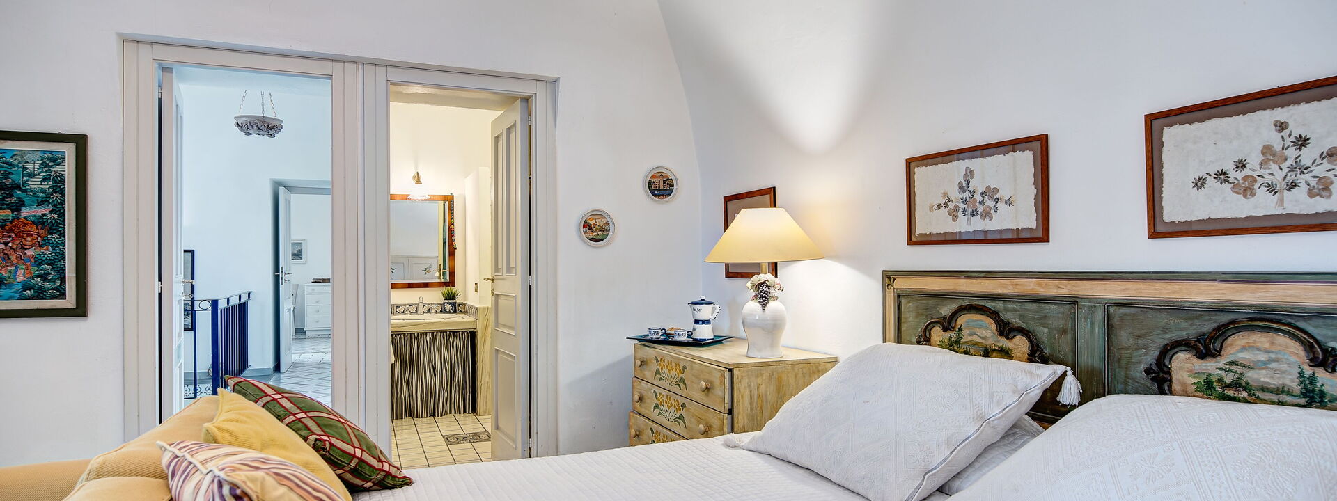 Country Lemonvilla: country-lemonvilla-massa-lubrense-villa-bedroom