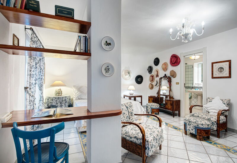 Country Lemonvilla: country-lemonvilla-massa-lubrense-villa-living-room