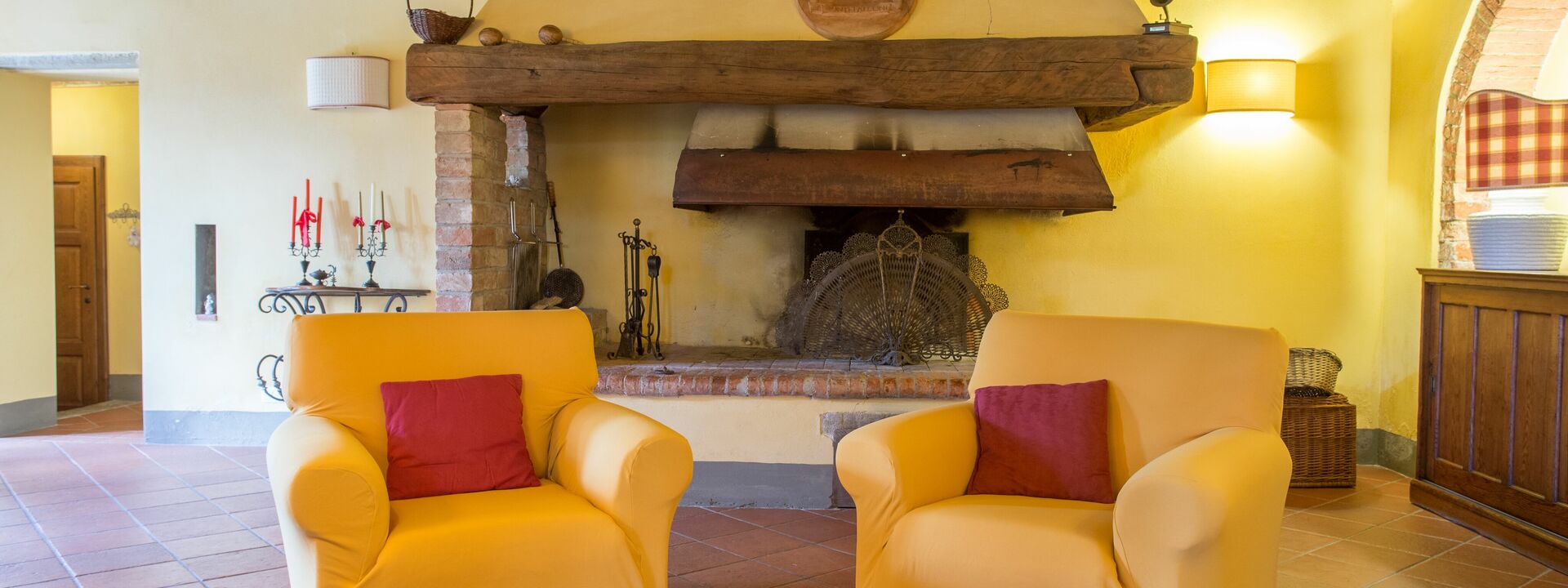 Villa Montelopio: Wohnzimmer