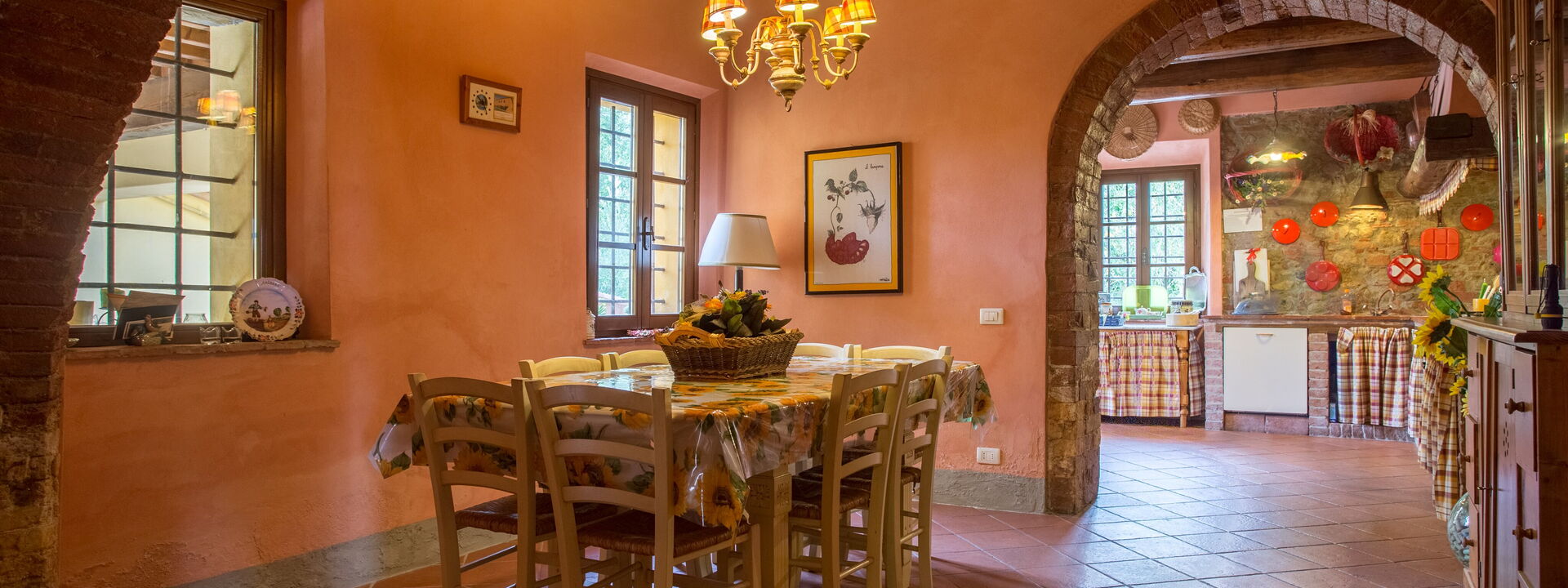 Villa Montelopio: Esszimmer