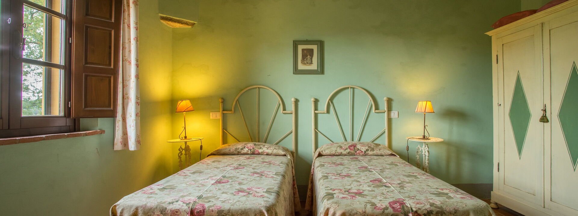 Villa Montelopio: Schlafzimmer
