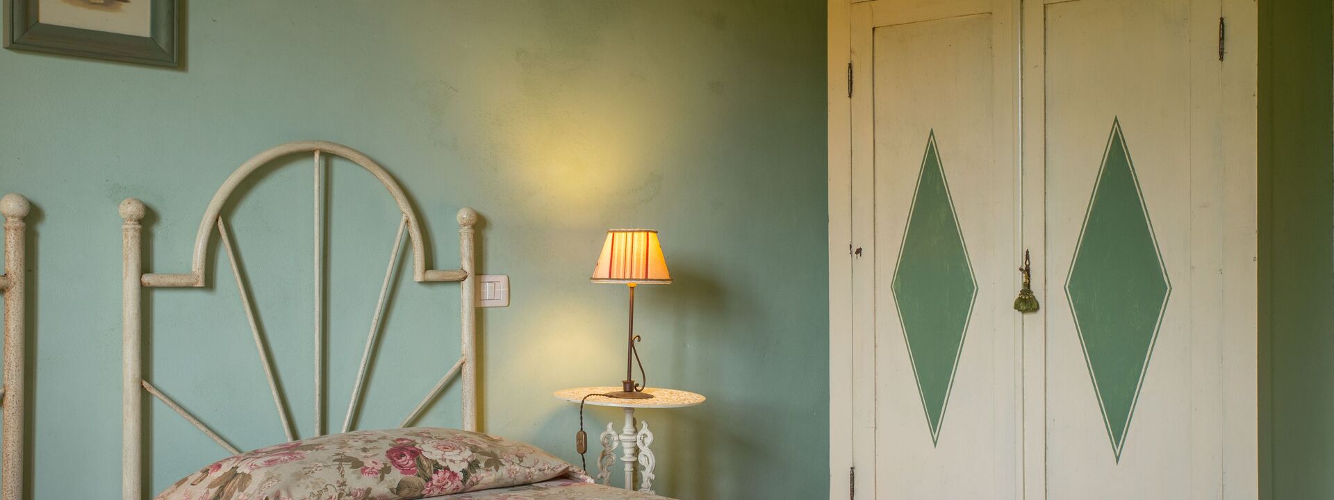 Villa Montelopio: Schlafzimmer