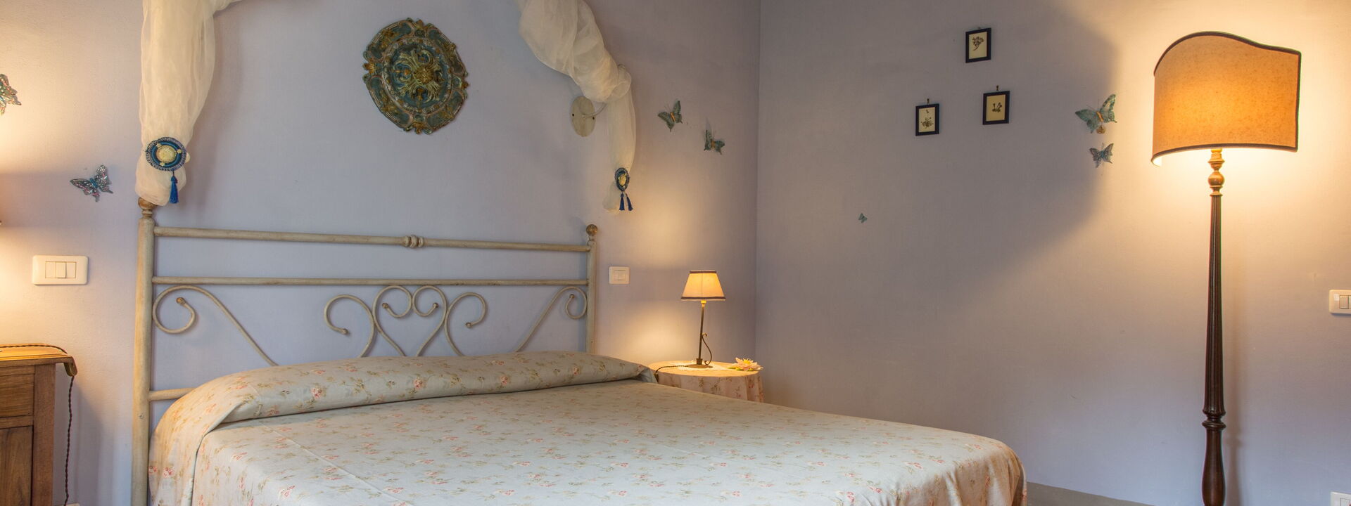 Villa Montelopio: Schlafzimmer