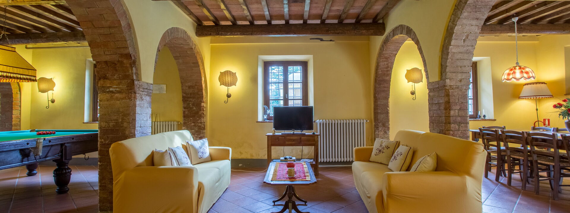 Villa Montelopio: Wohnzimmer