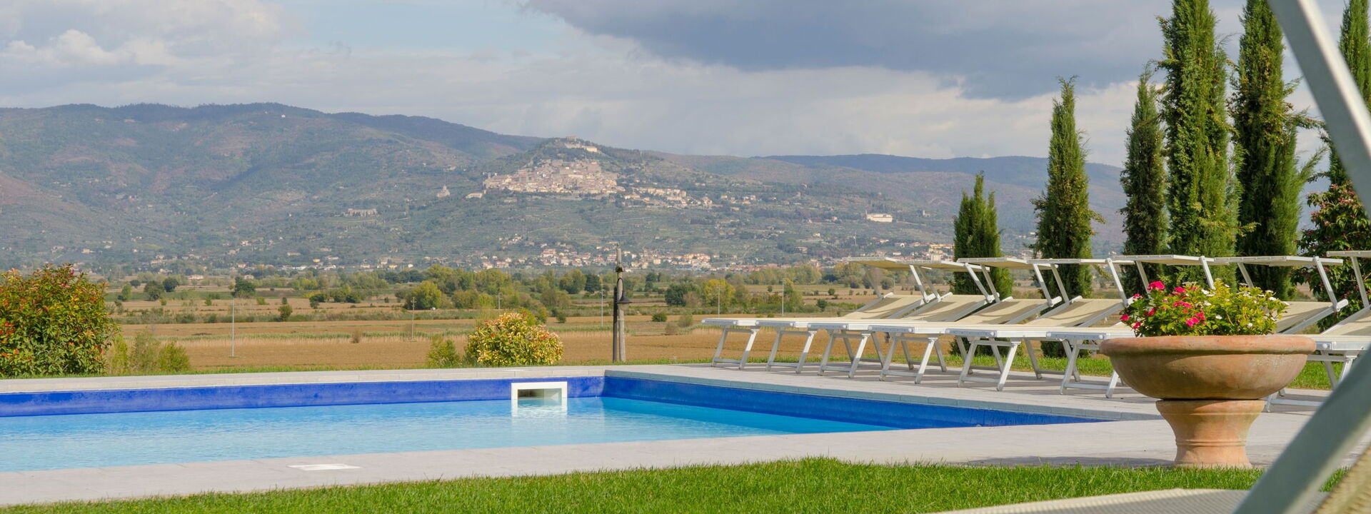 Relais Sogno Dei Fiori: relais-sogno-dei-fiori-fratticiola-cortona-villa-pool