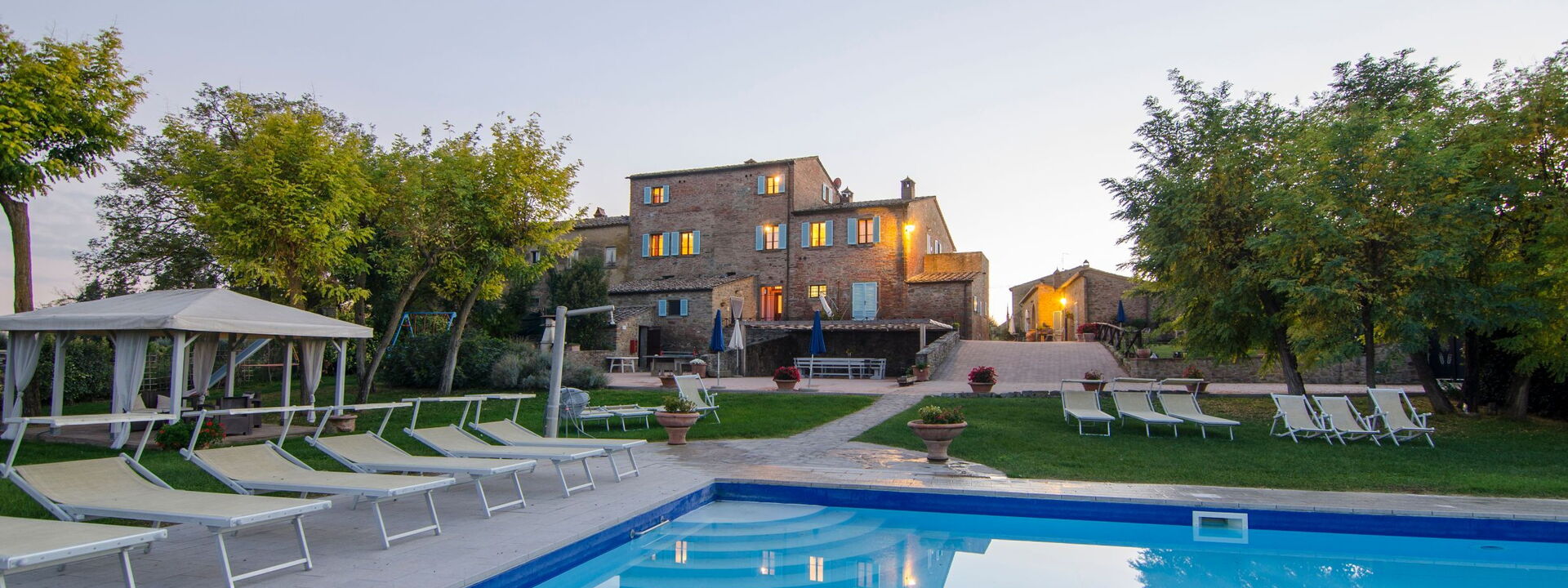Relais Sogno Dei Fiori: relais-sogno-dei-fiori-fratticiola-cortona-villa-pool