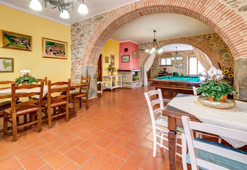 Relais Sogno Dei Fiori: relais-sogno-dei-fiori-fratticiola-cortona-villa-dining-room