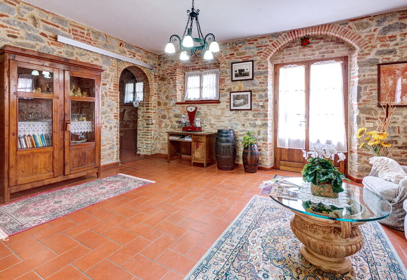 Relais Sogno Dei Fiori: relais-sogno-dei-fiori-fratticiola-cortona-villa-living-room