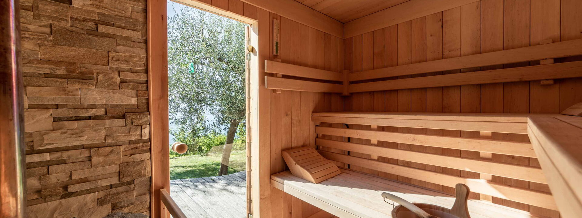 Dimora Delle Ninfee Del Garda: dimora-delle-ninfee-del-garda-castelletto-villa-sauna