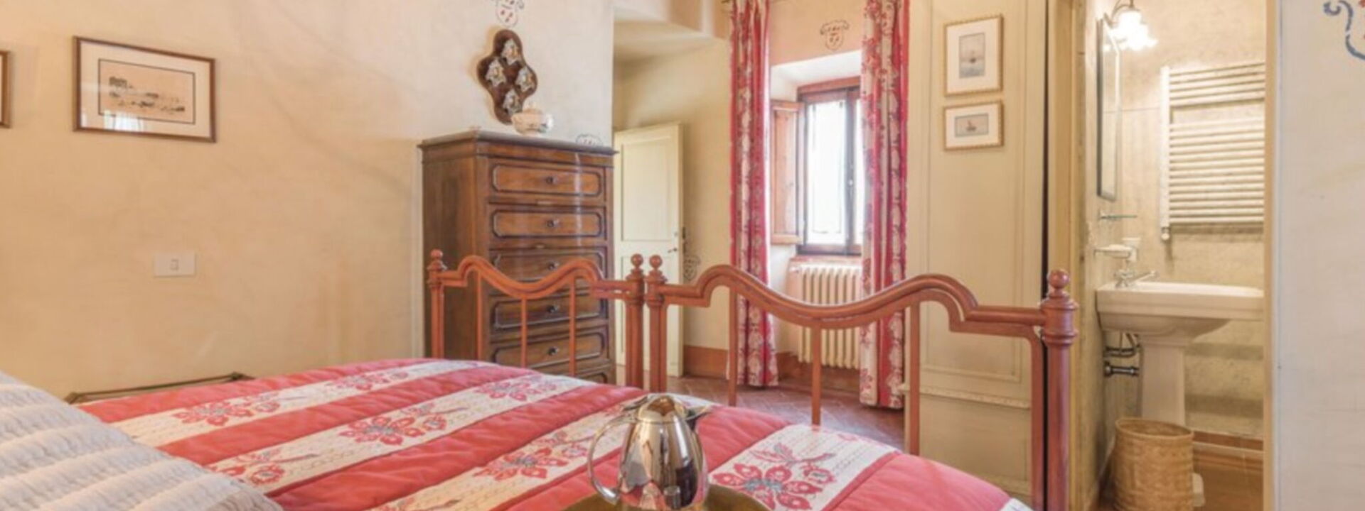 Villa Salaiole: chambre à coucher