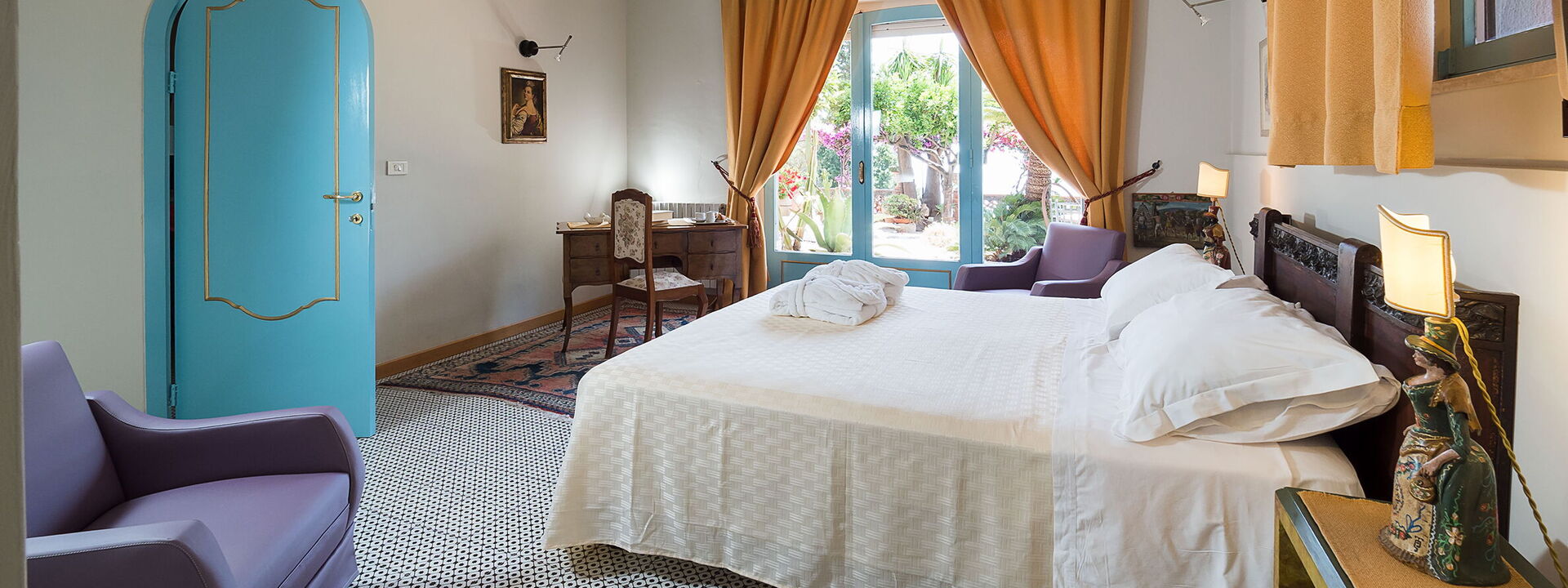Villa Dioniso: villa-dioniso-taormina-bedroom