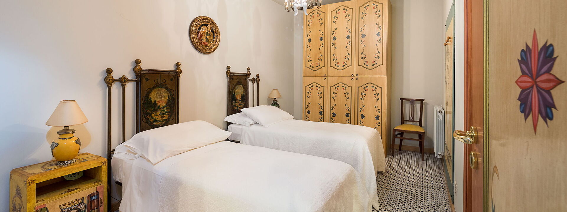 Villa Dioniso: villa-dioniso-taormina-bedroom