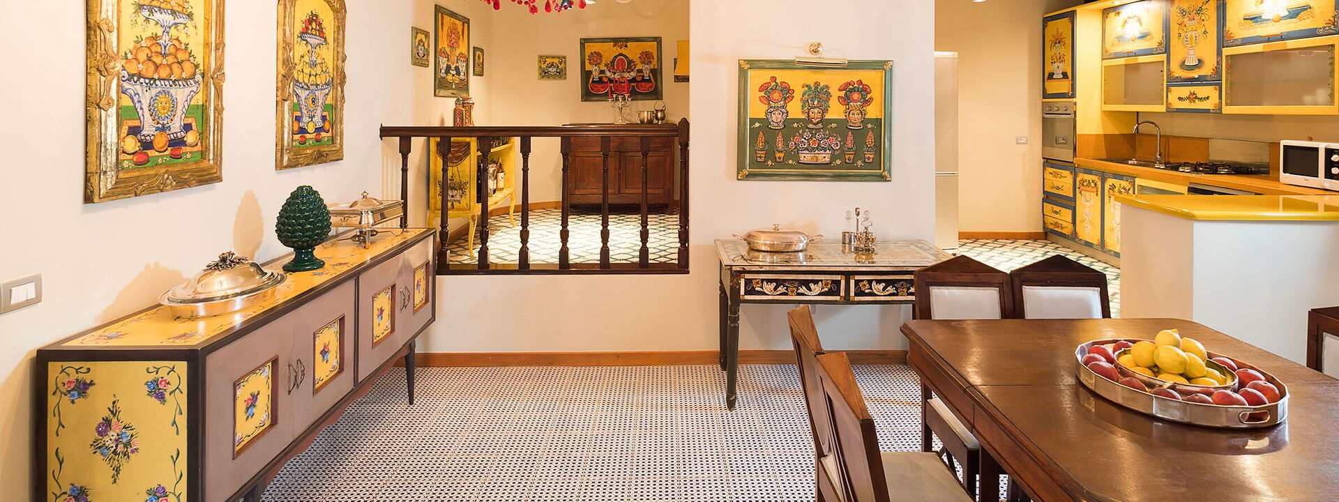 Villa Dioniso: villa-dioniso-taormina-kitchen