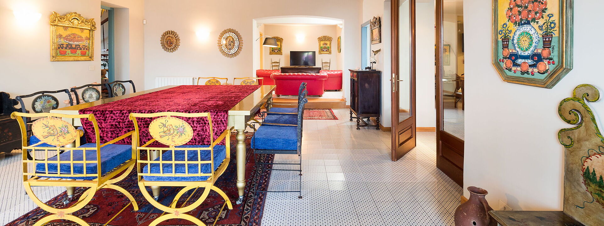 Villa Dioniso: villa-dioniso-taormina-dining-room