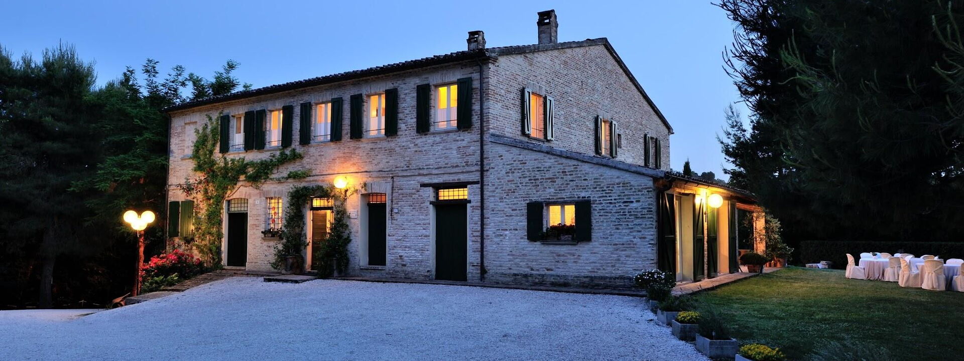 Villa Tombolina: villa-tombolina-colli-al-metauro-pesaro-urbino-exterior-structure