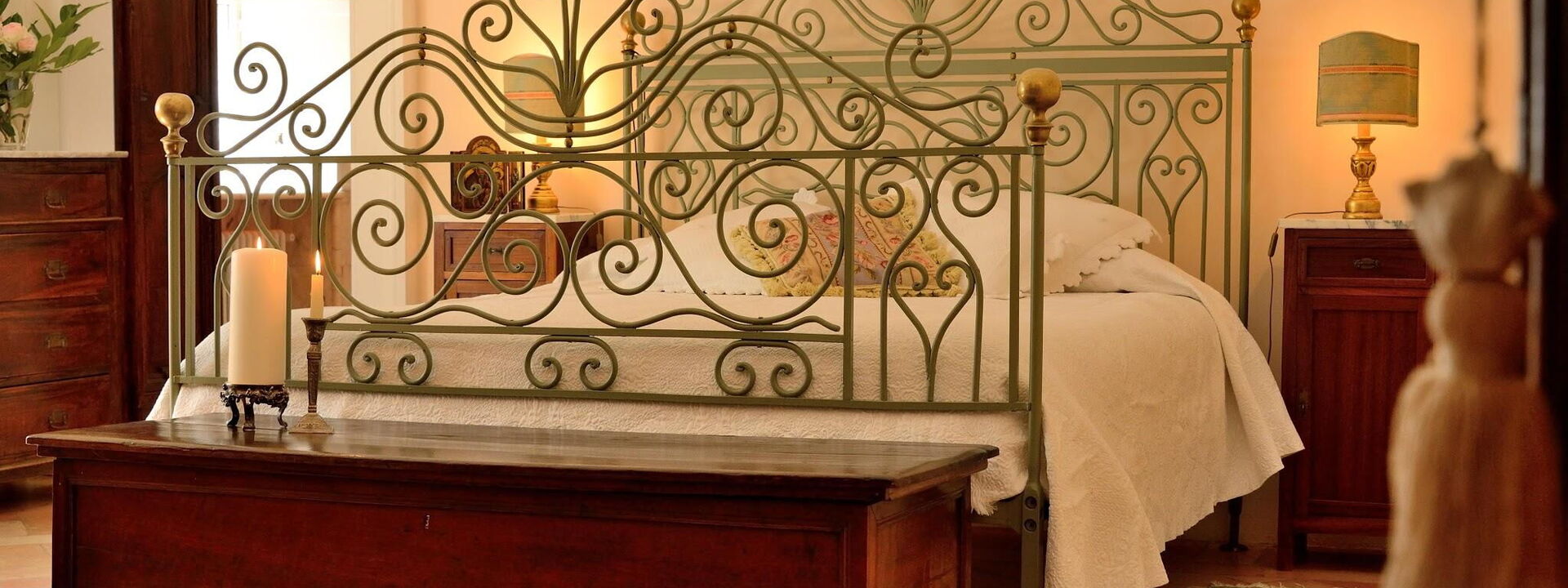 Villa Tombolina: villa-tombolina-colli-al-metauro-pesaro-urbino-bedroom