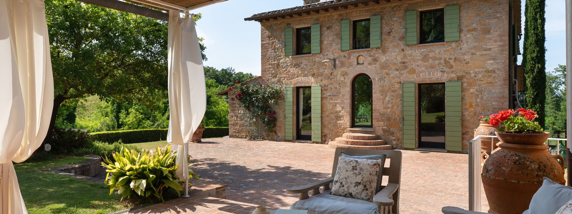 Villa Tramonto: Autunno, Entrata Principale, Estate, Primavera