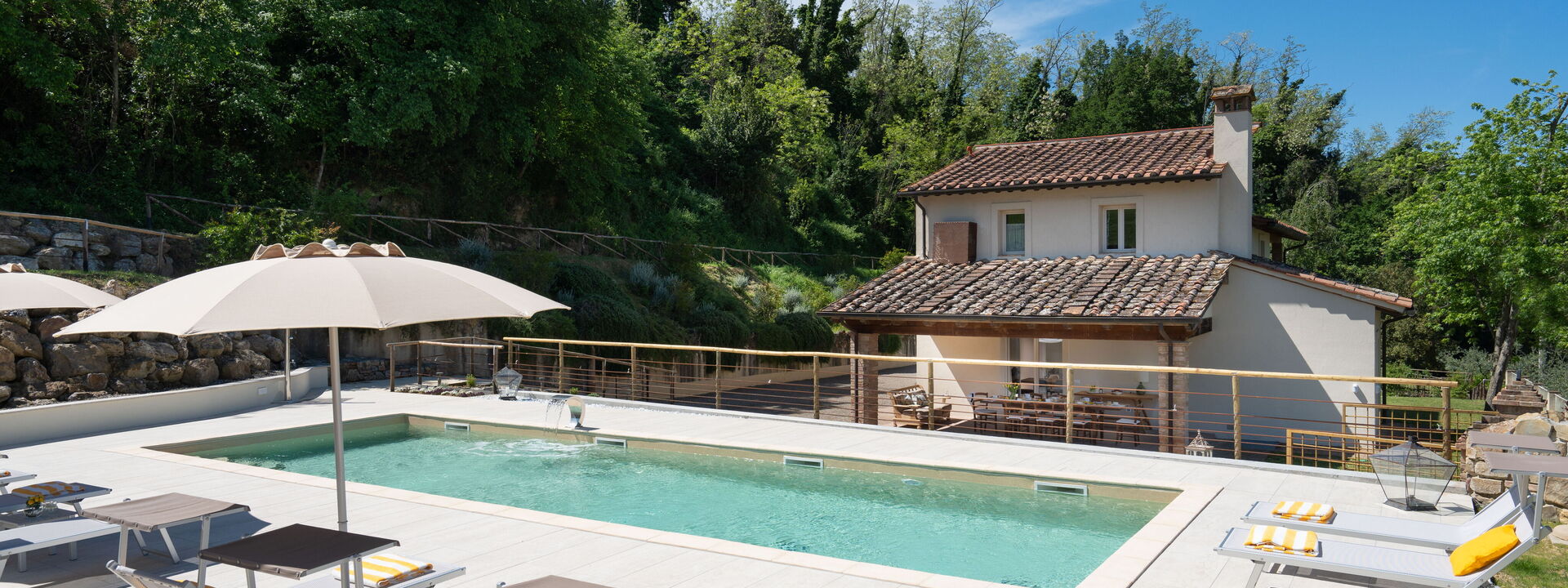 Villa Noemi: Autunno, Caratteristiche, Estate, Esterni, Giardino, Piscina, Primavera