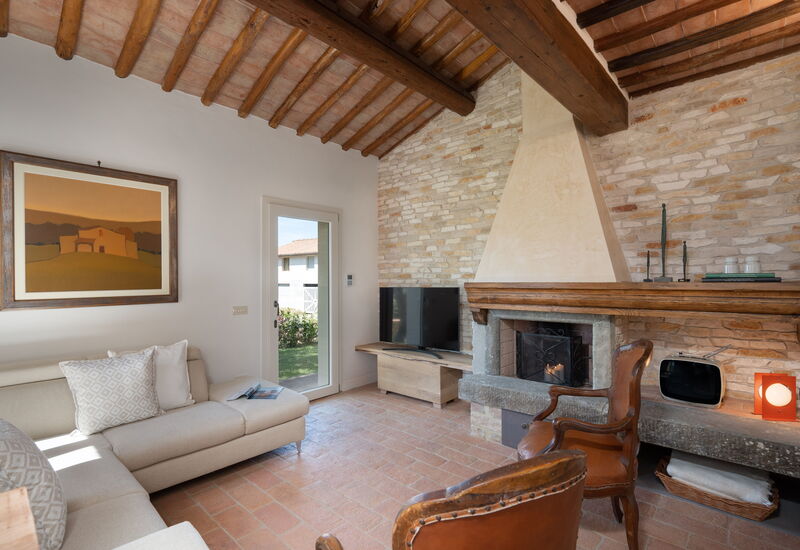 Villa Noemi: Autunno, Caratteristiche, Dettagli della stanza, Estate, Primavera, Soggiorno