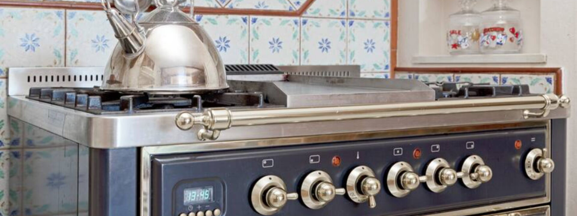 Villa Sunshine: Autunno, Cucina, Estate, Primavera