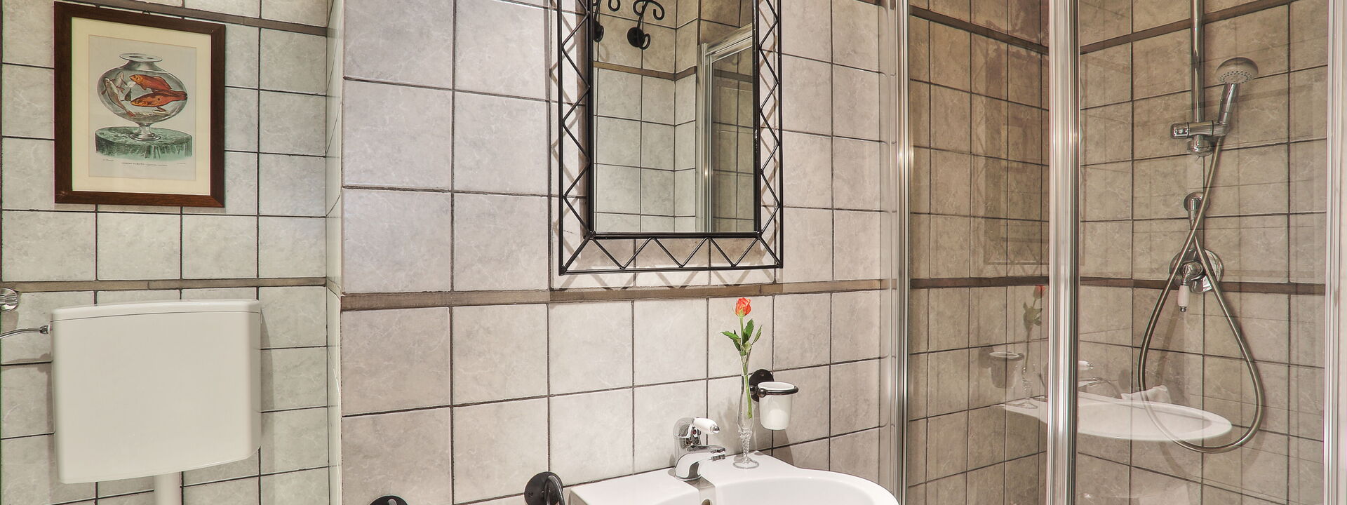 Villa Sunshine: Autunno, Bagno, Estate, Primavera