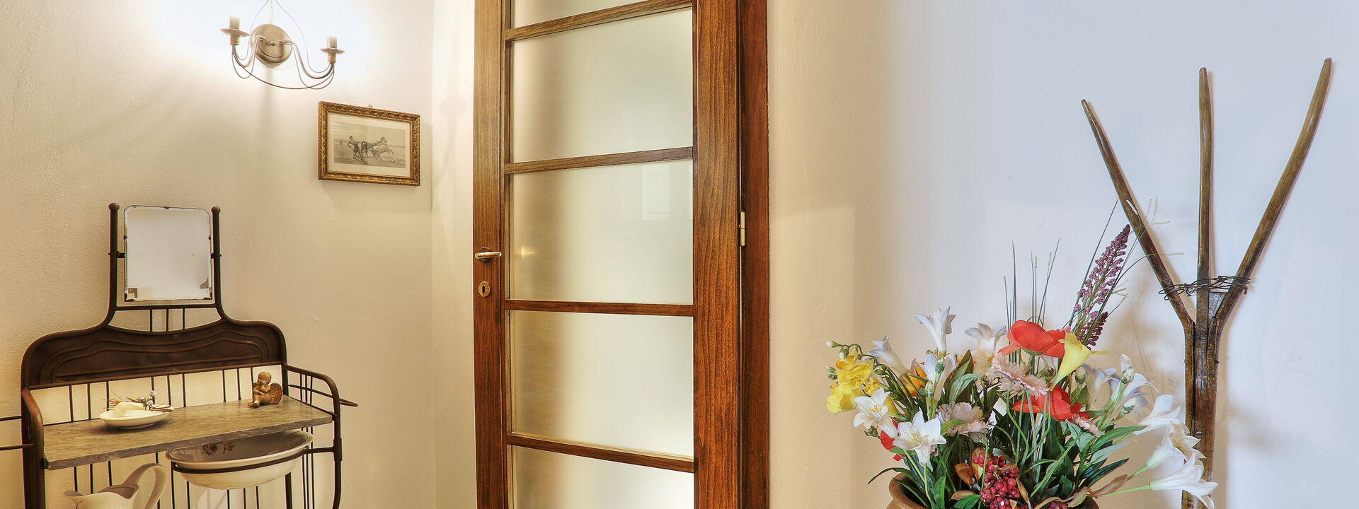 Villa Sunshine: Autunno, Bagno, Estate, Primavera