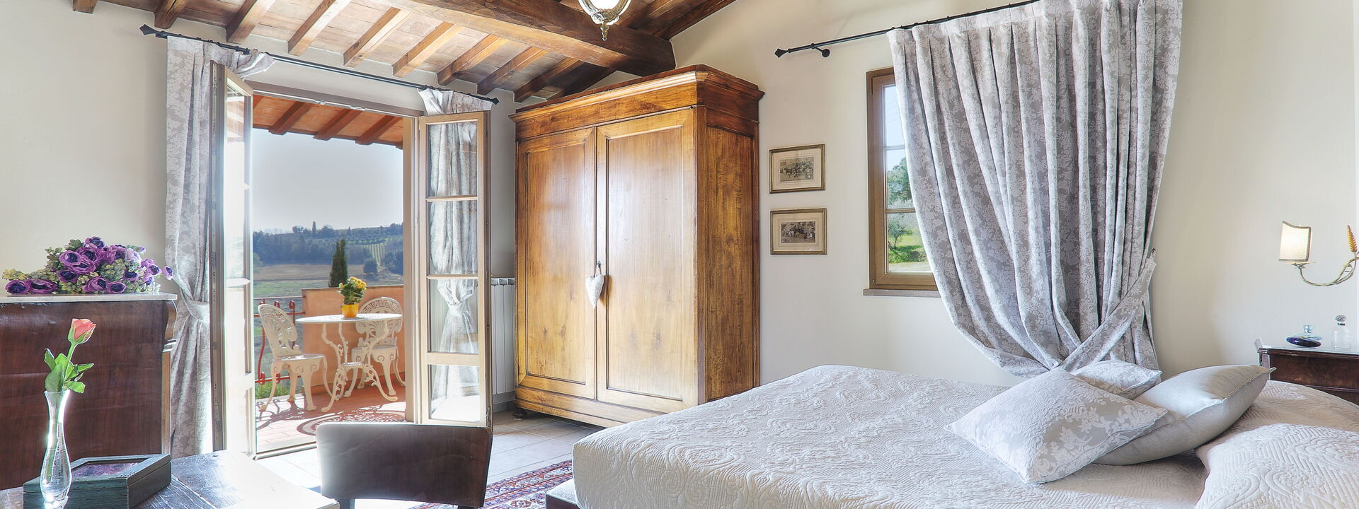 Villa Sunshine: Autunno, Camera da letto, Estate, Primavera