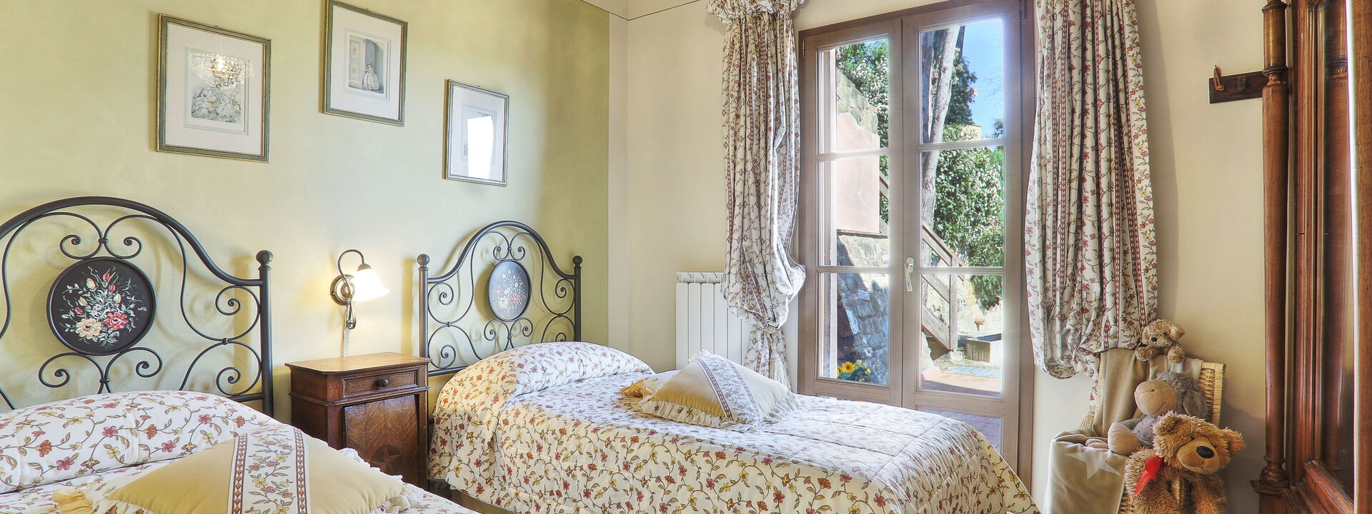 Villa Sunshine: Autunno, Camera da letto, Estate, Primavera