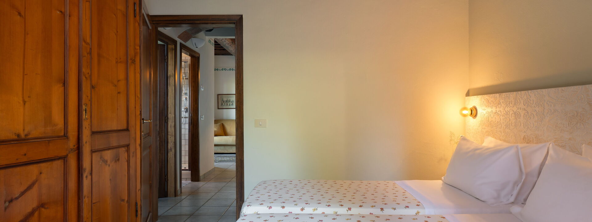 Villa Sunshine: Automne, chambre à coucher, Été, Printemps