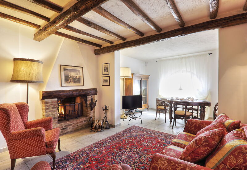 Villa Sunshine: Autunno, Estate, Primavera, Soggiorno