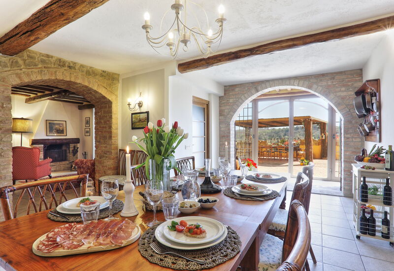 Villa Sunshine: Autunno, Cucina, Estate, Primavera